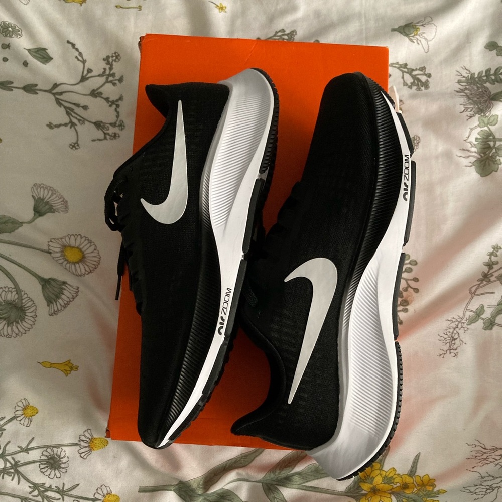 Nike Air zoom pegasus 37